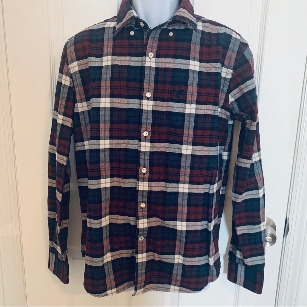 American Eagle plaid button down